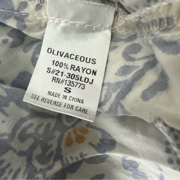 Olivaceous Elegant Blue and Cream Floral Mini Dress - Picture 5 of 7